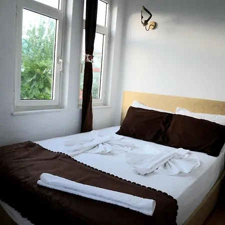 Sever Pansiyon Quarto em Acomodações Particulares Finike